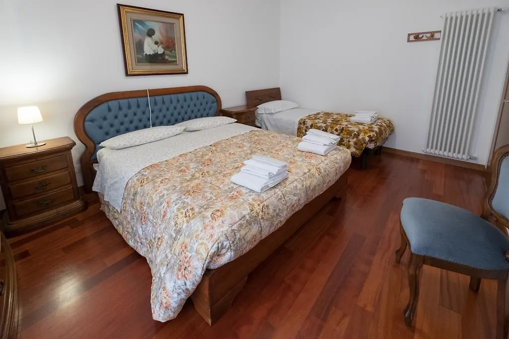 Casa Camilla Contarini Hotel Piazzola sul Brenta 0*,  Italy